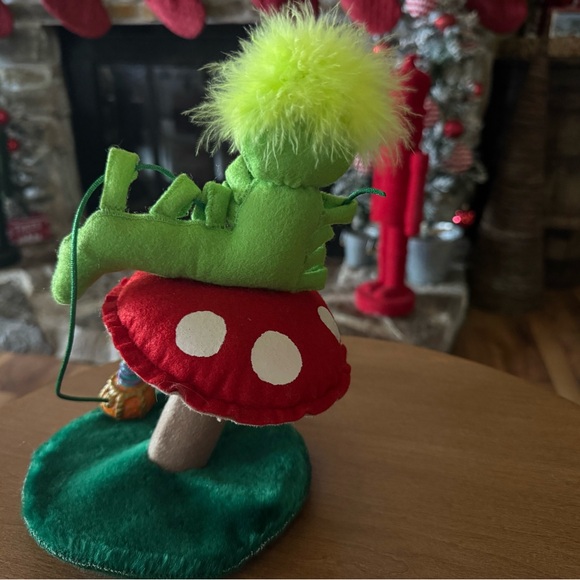 AnnaLee 2006 Alice in wonderland caterpillar figurine- make me an offer!! - Picture 2 of 3